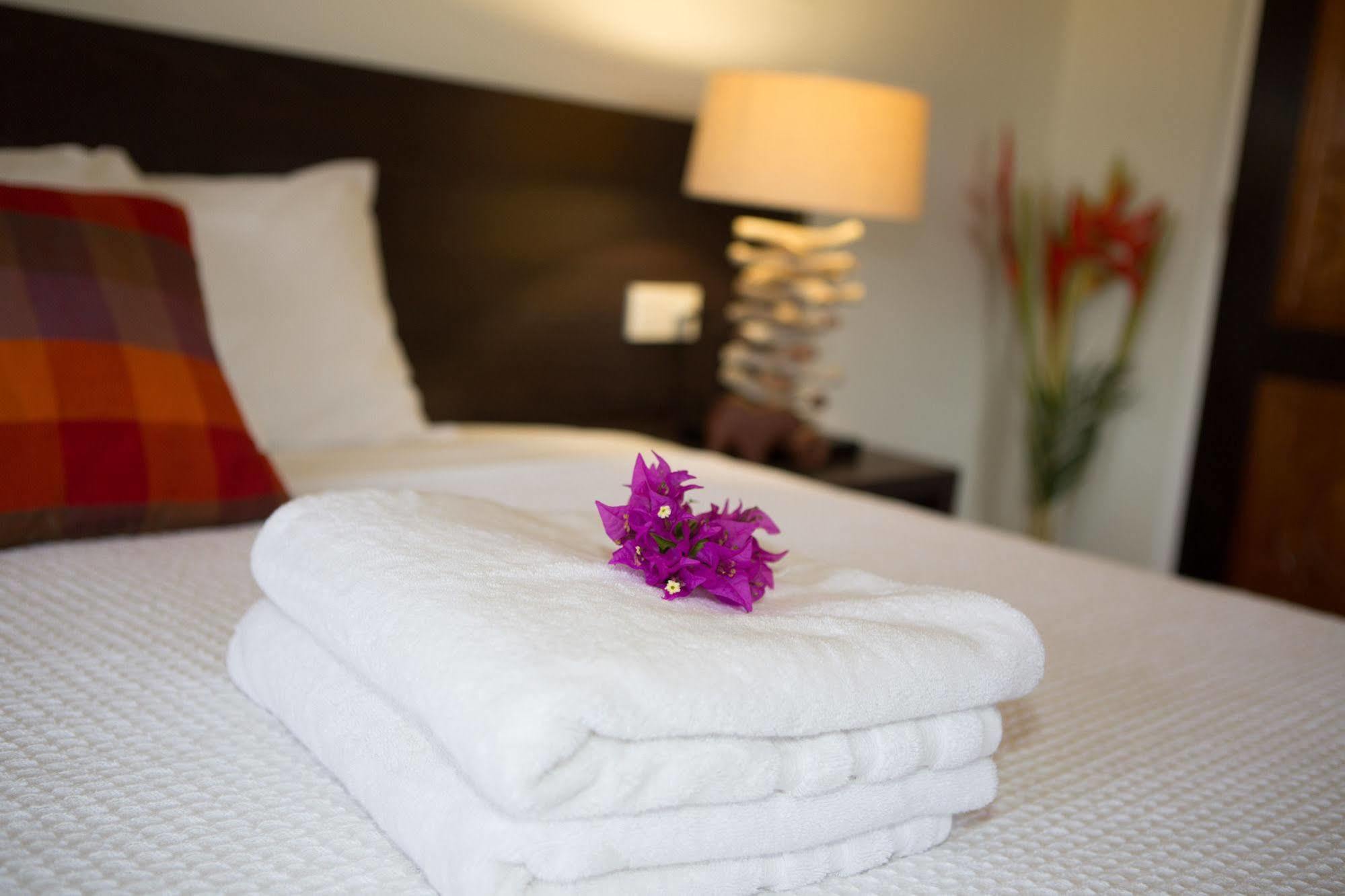 Eco Torarica Hotel Парамарибо Екстериор снимка