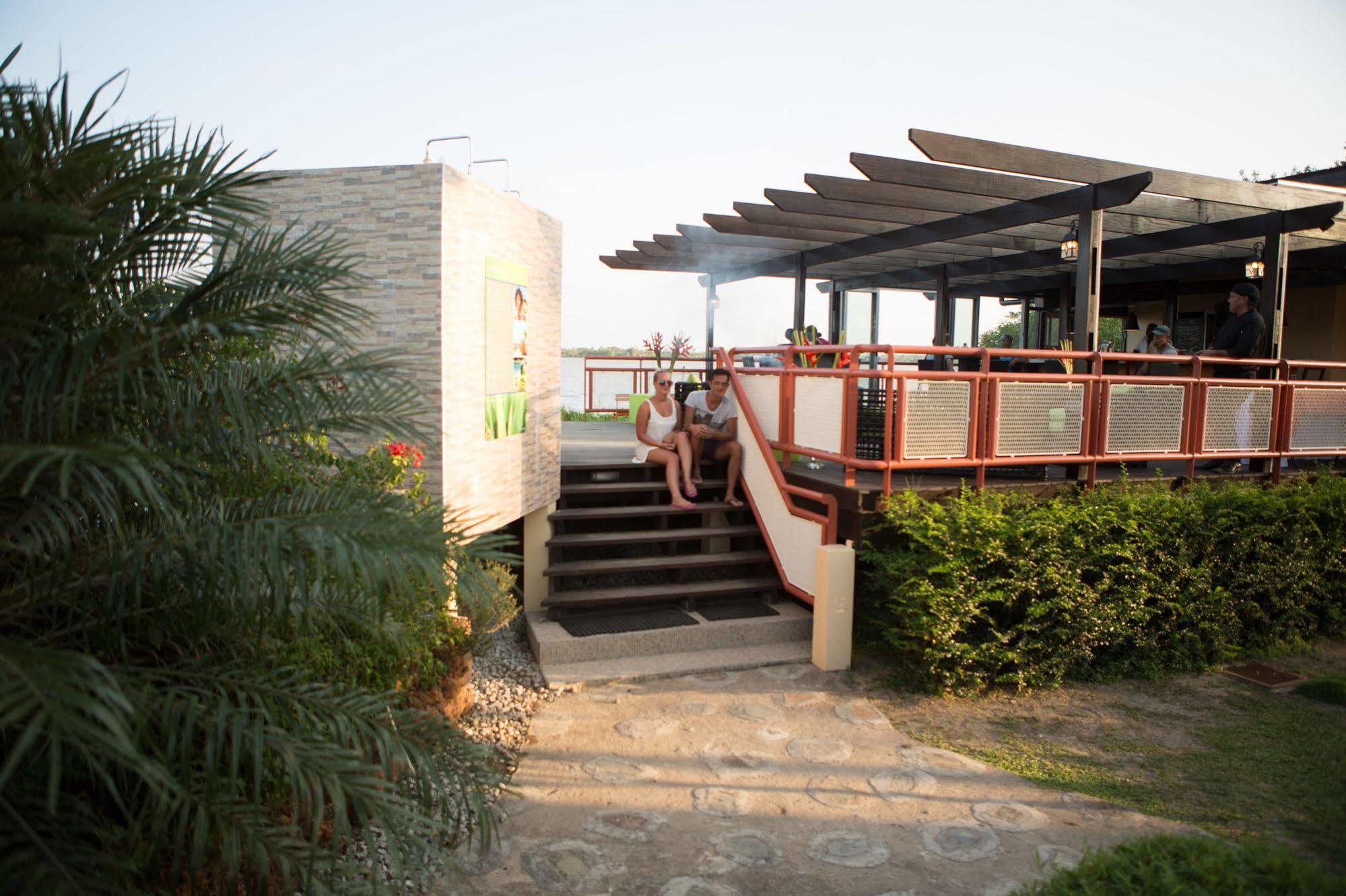 Eco Torarica Hotel Парамарибо Екстериор снимка